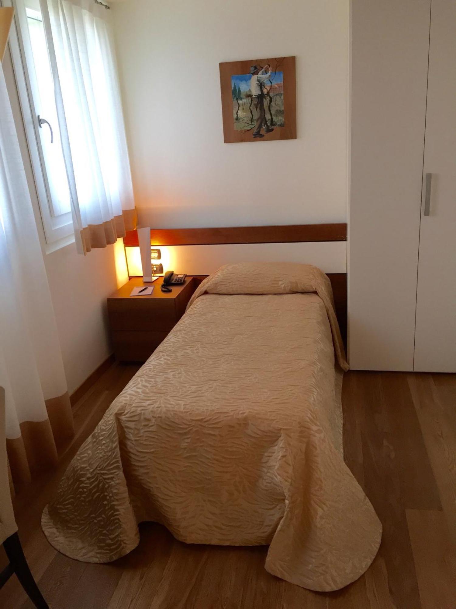 Agriturismo Podere Dell'Angelo Pasiano Di Pordenone Pokój zdjęcie