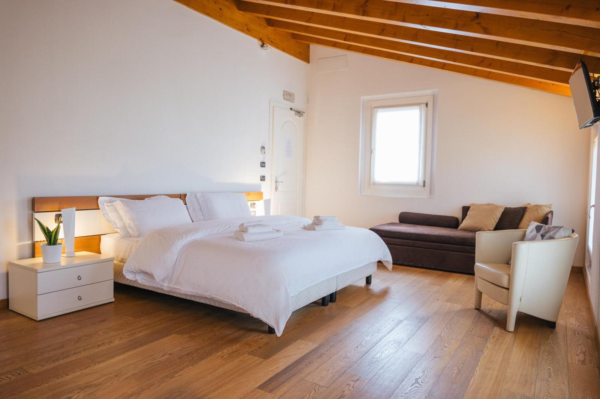 Agriturismo Podere Dell'Angelo Pasiano Di Pordenone Zewnętrze zdjęcie